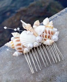 Sea Shell Accessories, Mermaid Hairclip, Seashell Hair Clips, Seashell Accessories, Shells Crafts, Mermaid Hair Accessories, Mermaid Accessories, Comb Hair, Name Day