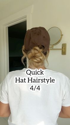 Lainey Ostrom | Here’s how to do this 4 strand side braid. Remember one side goes over and under and the other goes opposite, under and over! Let me know... | Instagram Boho Hairstyle, Low Bun Hairstyles, Updo Styles, Wedding Guest Hairstyles, Side Braid, Quick Hairstyles, Half Up