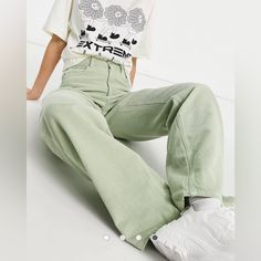 Asos Design Tall High Rise Relaxed Dad Jeans In Sage Corduroy - 30 Nwt Never Worn Smoke Free Cheap Trendy Relaxed Fit Bottoms, Sage Green Plaid Pants, Trendy Mid-rise Bottoms At Cheap Price, Cheap Green Pants, Cheap Cotton Bottoms Mid-thigh Length, Cheap Casual H&m Bottoms, Cheap High-cut Leg Women's Bottoms, Casual Cheap Bottoms With Standard Cut Leg, Cheap Casual Bottoms With Standard Cut Leg