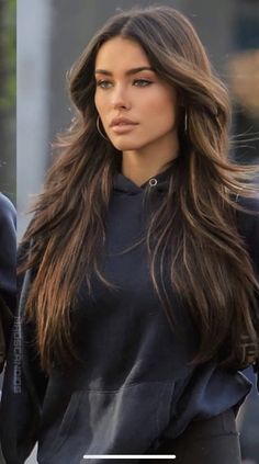 Brown Hair Looks, Hairstyles For Layered Hair, Brown Hair Balayage, Long Dark Hair, Long Brown Hair, Haircuts Straight Hair, Long Hair With Bangs, Long Layered Hair, Haircuts For Long Hair