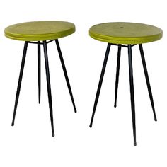 Italian Mid-Century Modern pair of black and acid green metal bar tables, 1950s. Pair of bar tables with round acid green painted metal top and black metal legs. Coming from a famous Turin nightclub from the 1950s. Good condition, small signs of aging. Measurements in cm 50x73h. Table Haute Bar, Bar Tables, Italian Mid Century Modern, Green Metal, Painted Metal, Table Bar, Metal Bar, Green Paint, Small Signs