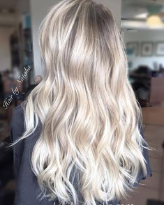 High Blonde Balayage, Hair Goals Blonde, White Blonde Highlights, Baylage Hair, Blonde Hair Goals, Wig Wavy, Hair White, White Blonde