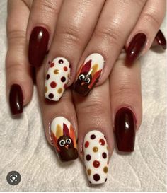 Thanksgiving Nails Easy, Turkey Nails, Fall Thanksgiving Nails, Holiday Themed Nails, Thanksgiving Nail Designs, Thanksgiving Nail Art, April Nails, Thanksgiving Nail, November Nails