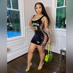 Shane Justin Legendary Jersey Xs Black/Slime Green Rare New, Never Worn! Black Slime, Shane Justin, Outfit Closet, Ig Baddies, Curvy Casual Outfits, Heavenly Bodies, Fit Woman, Pirate Woman, Girl Fits