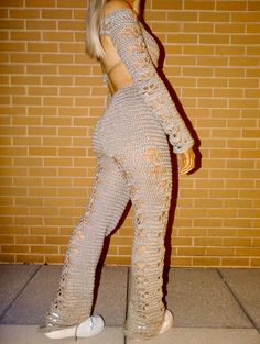 Crochet Two Piece Outfit Pattern, Crochet Pants Pattern Free, Crochet Romper Adult, Crochet 2 Piece Set Women, Crochet Pants Outfit, Crochet Two Piece Outfit, Crochet Romper Pattern, Crochet Fits, Crochet Set Pattern