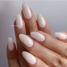 Almond Shaped Nails Designs, Subtle Nails, Classic Nails, Thanksgiving Nails, Bridal Nails, Minimalist Nails