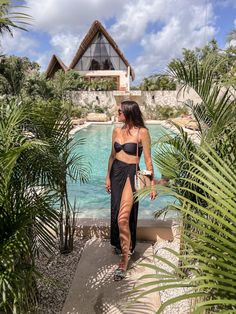 Tulum Vibes Outfit Party, Tulum Vibes Outfit, Tulum Outfits Ideas, Tulum Outfits, Vibes Outfit, Nude Nail Designs, Costa Rica Vacation