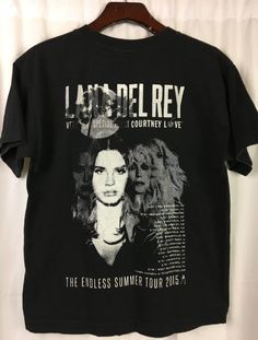 Lana Del Rey Summer Tour 2015 T-shirt Prtin Art T Shirt Lana Del Rey Summer, Lana Del Rey Shirt, Teen Doctor, Mode Turban, Shirt Art, Summer Tour, Art T Shirt, Tour Shirt, Tour T Shirts