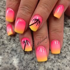 Caribbean Beach Nails, Summer Nails Palm Tree Tropical, Nail Design For Hawaii, Palm Tree Nails Designs, Caribbean Gel Nails, Nail Designs With Palm Trees, Summer Nails With Palm Trees, Beach Nails Palm Tree, Tropical Nail Art Designs