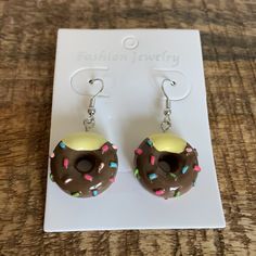 Super Cute Donut Earrings! They Dangle, About The Size Of A Quarter. Donut Earrings, Chocolate Donut, Donuts Earrings, Cute Donuts, Food Earrings, Chocolate Donuts, Dangly Earrings, Earrings Color, Donuts