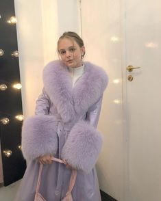 Emilie Halskov🍡 on Instagram: “Endnu en drømmejakke fra yndlings mærket👾” Purple Coat, Looks Street Style, Bratz Doll, Winter Fits, Carrie Bradshaw, Fur Fashion, Passion For Fashion, Fashion Inspo Outfits, Chic Style