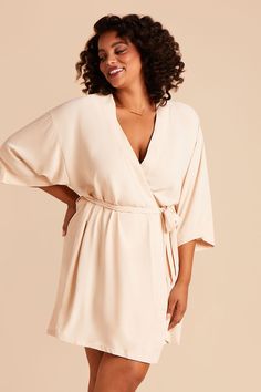 A modern bridesmaid robe in Champagne that's perfect for weddings, sleepovers and bachelorette parties. HERE'S ONE FOR THE MINIMALISTS. MAKE IT EXTRA SPECIAL WITH YOUR BRIDESMAIDS' NAMES EMBROIDERED ON THE BACK. | Champagne Getting Ready Georgette Size Medium/Large | Birdy Grey Karen Robe Bride Robes, The Minimalists, Modern Bridesmaid, Lace Bridal Robe, Matching Robes, Birdy Grey, Chiffon Wrap, Dress Order, Bridal Suite