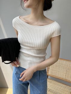 Short Sleeves Skinny Solid Color Boat Neck Knitwear Pullovers Sweater COFFEE-One_size Coffee Sweater, Early Fall Outfit, Boatneck Sweater, Fashion Materials, Round Neck Sweaters, Color Shorts, Cardigan Tops, Fall Outfits Women, Black Coffee