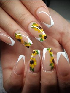 Sunflower Nail Art, Unghie Nail Art, Country Nails, Sunflower Nails, Easy Nails, Baby Nails, Acrylic Nails Coffin Short, Summer Acrylic Nails, Pretty Nail Art