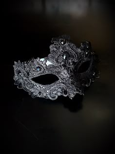 Women's brocade masquerade mask in black, for masquerade balls and parties!   I N C L U D E D Mask come with matching double-sided satin ribbons attached.   S I Z E  Adult Size. Detailed dimensions available upon request. C U S T O M I Z A T I O N If you would like to color & embellish the mask to match your costume/dress, choose custom color and get in touch, we love to work on custom orders!  C O N T A C T  Please contact us via ETSY messages. P H O T O  Images displayed on this listing are pr Masquerade Aesthetic, Elegant Mask, Black Mask Aesthetic, Masquerade Mask Black, Masquerade Mask Women, Black Masquerade, Masquerade Ball Masks, Black Masquerade Mask, Masquerade Outfit