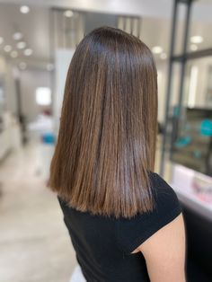 Chocolate Hair Color, Medium Length Hair Straight, Hair Color Chocolate, Chocolate Hair, Bangs With Medium Hair, Hair Streaks, Hair Color Balayage, Dream Hair, Brunette Hair