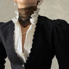 Unique Styling Ideas, Punk Feminine Outfits, Modern Victorian Fashion Women, Transmasc Formal Wear, Gothic Inspired Outfits, Small Scarf Outfit, Modern Medieval Fashion, Aristocrat Fashion, European Fall Fashion