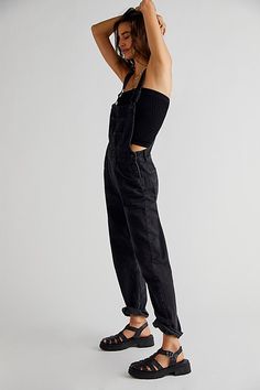 Cheap Black Denim Jumpsuit For Spring, Black Overalls Long Sleeve, Black High Waisted Overalls, Black Overalls Straight Leg, Overalls Combat Boots, Womens Black Denim Overalls, Black Overalls Outfit, Overalls Outfit, Black Overalls