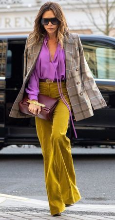 Maximalist Summer Outfits, Leo Szn, Smart Casual Dress Code, Dress Code Casual, Victoria Beckham Style, Smart Casual Dress, Looks Street Style, Looks Chic, 가을 패션