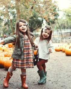 Girls Fall Outfits, Fall Kids, Trendy Baby, Baby Outfits, Girl Falling, Baby Clothes Shops