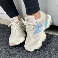 Nb 9060, Pretty Sneakers, Nike Shoes Air Force, Trendy Shoes Sneakers, Pretty Shoes Sneakers, Jordan Shoes Girls, Kicks Shoes, Shoes Outfit Fashion, Shoe Wishlist