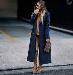 Blue Coat Outfit Winter, Navy Blue Coat Outfit, Navy Coat Outfit, Blue Coat Outfit, Mantel Outfit, Long Coat Outfit, Navy Wool Coat, Winter Coat Outfits, Stylish Winter Outfits