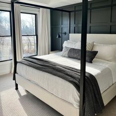 Atwell Metal Canopy Bed | Pottery Barn Vanity Ideas Bedroom, Boho Teen Bedroom, Woman Bedroom Ideas, Grown Woman Bedroom Ideas, Black Canopy Bed, Bedroom Ideas Boho, Metal Canopy Bed, Canopy Bedroom, Master Room