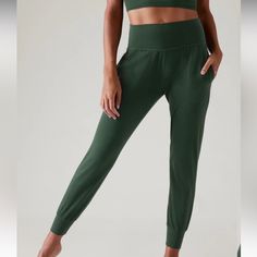 Reposhing This Item I Purchased From @Alyssatull. Loved It, But Ready To Rotate For Something New. Questions? Leave A Comment Below! Seaweed Snack, Seaweed Snacks, Fitness Studio, Active Wear Pants, Athleta Pants, Petite Size, Upf 50, For Life, Cool Style