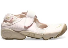 Check out the Nike Air Rift Breathe Light Soft Pink (Women's) available on @StockX Nike Air Rift, Singing Career, Pink Lemon, Shoes Sneakers Nike, Minimalist Shoes, Retro Jordans, Supreme Streetwear, Buying Process, Hot Sneakers