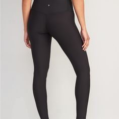 Super High Waisted, Nice And Strong Reinforced Belly Flattening, But Lifting Fantastic Workout Pants From Old Navy Brand New With Tags All Sizes Available Full Length Black True To Size Beautiful Leggings Tight Gym Bottoms With 5-inch Inseam, Versatile High Waist Black Tights, Versatile High-waist Black Tights, High Rise Versatile Sports Bottoms, Compressive Solid Bottoms For Workwear, High Waist Versatile Activewear With Wide Waistband, High Rise Black Bottoms With Contoured Waistband, High Waist Activewear With Wide Waistband, Black High Waist Yoga Pants With Contoured Waistband