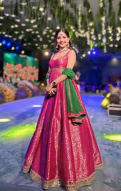 Women's outfit| lehenga set for women Banarsi Saree Gown Design, Banarasi Saree Outfit Ideas, Outfit For Roka Ceremony Women, Banarasi Saree Dress Design Ideas, Shaadi Guest Outfit, Stitch Lehenga From Saree, Anarkali Look For Wedding, Banarsi Gown Design, Banarasi Anarkali Suits