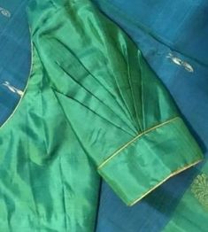 Cotton Saree Blouse Hand Designs Latest, Plain Cloth Blouse Design, Simple Pattern Design Blouse, Latest Hands Design For Dress, Plain Silk Cotton Blouse Design, New Latest Blouse Pattern For Silk Saree, Plain Blouse Patterns, Modern Indian Blouse Designs, Silk Saree Blouse Patterns Latest