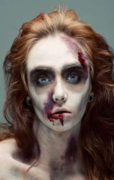 30+ Pretty Ghost Makeup Ideas for Halloween Fruma Sarah, Zombie Painting, Halloween Makeup Skull, Zombie Prom