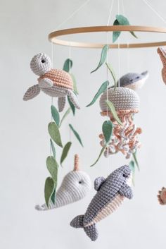 Nursery Decor Hantverk Diy, Crochet Mobile, Diy Bebe, Small Bathroom Ideas, Baby Diy