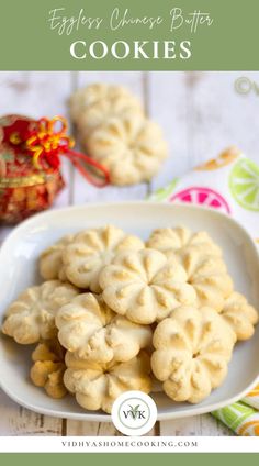 Eggless Chinese Butter Cookies Arrowroot Cookies, Vegetarian Chinese Recipes, Traditional Holiday Desserts, Healthy Chinese Recipes, Chinese Chicken Recipes, Almond Chicken, Chinese Dessert, Raisin Cookies, Best Cookie Recipes