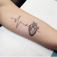 Simple Medical Tattoo, Tattoo Ideas For Doctors, Cardiology Tattoo, Ekg Heart Tattoo, Medical Id Tattoo, Medical Tattoo Doctors, Tatuaje Ekg, Medic Tattoo, Medical Tattoo Ideas