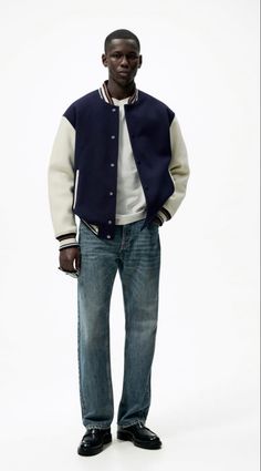 Varsity Bomberjack Outfit, Denim Varsity Jacket Outfit, Preppy Editorial, Retro Men Outfit, Varsity Jacket Outfit Mens, Mens Streetwear Urban, Varsity Jacket Outfit, Class Outfits, 90s Fashion Men