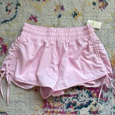 Aerie Offline Pink Shorts Nwt. Size: Xxs Aerie On My Way Shorts, Light Pink Clothes, Aerie Clothes, Aerie Clothing, Cheap Cute Clothes, Wishlist Clothes, Shorts Preppy, Aerie Shorts, Cute Cheap Outfits