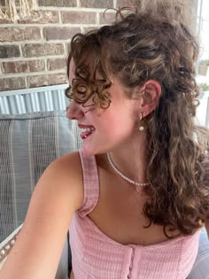 Wavy Hairstyles Ideas, Cute Bobs, Curly Prom Hair, Wavy Hairstyles, Curly Hair Styles Easy, Hairdos For Curly Hair, Natural Styles, Curly Hair Inspiration, Hairstyles Ideas