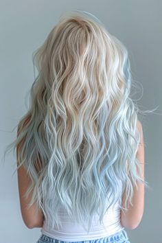 Blonde And Blue Hair, Blue Ombre Hair, Light Blue Hair, Dip Dye Hair, Dyed Hair Inspiration, Hair Color Pink, Dye My Hair