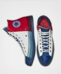 Red And White Converse, Converse Shoes Outfit, Converse Shoes Men, Sneakers Box, Dr Shoes, Blue Suede Shoes, White Converse, Chelsea Boots Men, Chuck 70