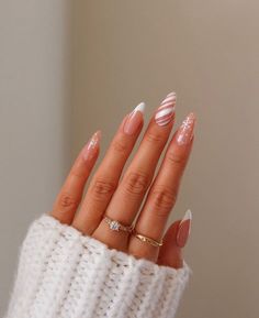 Emerald Nails, New Years Nail Designs, Christmas Nails Easy, Almond Nails Designs, New Year's Nails, Nailed It