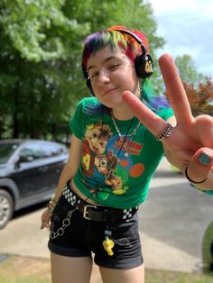 Sadie Photoshoot, Cringe Outfits, Punk Hair, Aesthetic Look, Closet Fashion, Harajuku Fashion, Punk Fashion, Look Cool