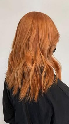 Rusty Orange Hair, Ginger Hair Mid Length, Half Ginger Hair, Cooper Orange Hair, Sunrise Blonde Hair, Ash Ginger Hair, Shoulder Length Ginger Hair, Orange Hair Copper, Ginger Hair With Dark Roots