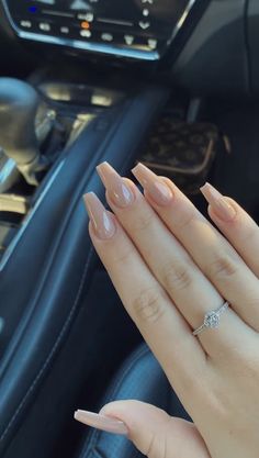 Simple Acrylic Nails No Design, Hello Nails, Simple Gel Nails, Glow Nails, Blush Nails, Classy Acrylic Nails, Acrylic Nails Coffin Pink, Soft Nails, Pretty Acrylic Nails