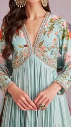 Embroidered Kurta Designs Women, Indian Fits, Suits Ideas, Ridhi Mehra, Suit Styles, Silk Anarkali, Churidar Designs, Anarkali Dress Pattern