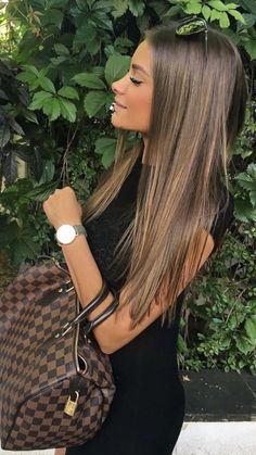 Brunnete Hair Color, Blonde Hair Color Ideas, Dark Roots Blonde Hair, Brown Hair With Blonde Highlights, Brunette Balayage Hair, Brown Hair Balayage, Blonde Hair Shades