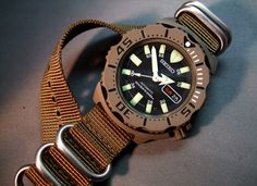 Seiko Monster, Military Style Watches, Tactical Watch, Seiko Diver, Nato Strap, Stylish Watches