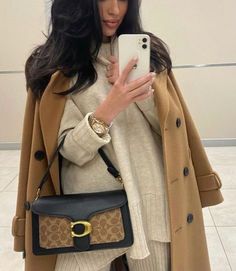 Coach Tabby Outfit, Dpz Aesthetic, Coach Bag Outfit, Coach Outfits, Amazon Bag, Bag Obsession, Cheap Bags