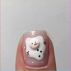 Frosty The Snowman Nail Art, Nail Art Snowman, Christmas Nails With Snowman, Christmas Ghost Nails, Melting Snowman Nails, Poodle Nail Art, Pink Snowman Nails, Holiday Nail Art Designs, Melted Snowman Nails